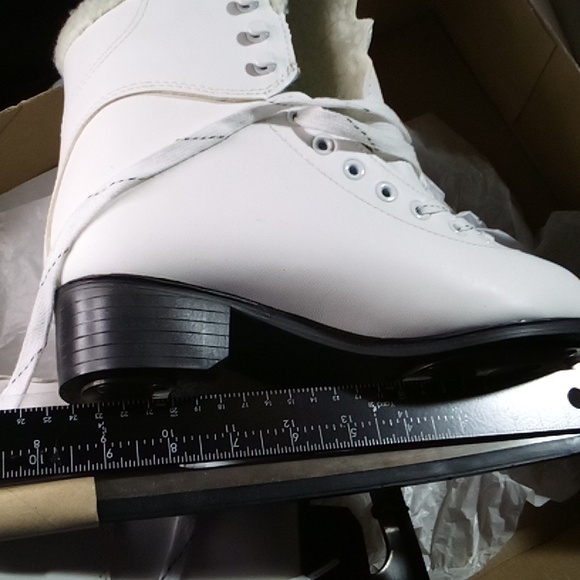 jackson soft figure skates size 6 NWT New with box - Picture 7 of 9